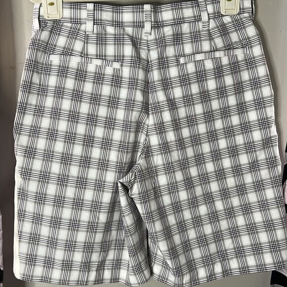 Izod perform X golf shorts size 34 - Picture 6 of 12